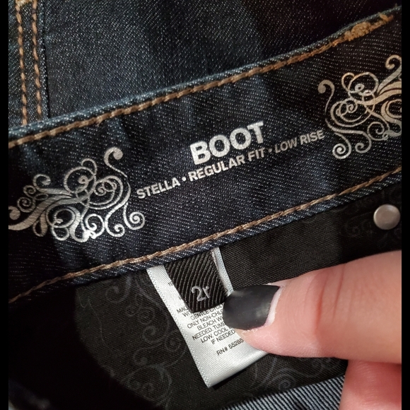 Express Boot Cut Jeans - Picture 3 of 6